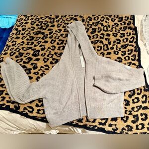 ALO Yoga Light Gray 100% cashmere cropped Cardigan